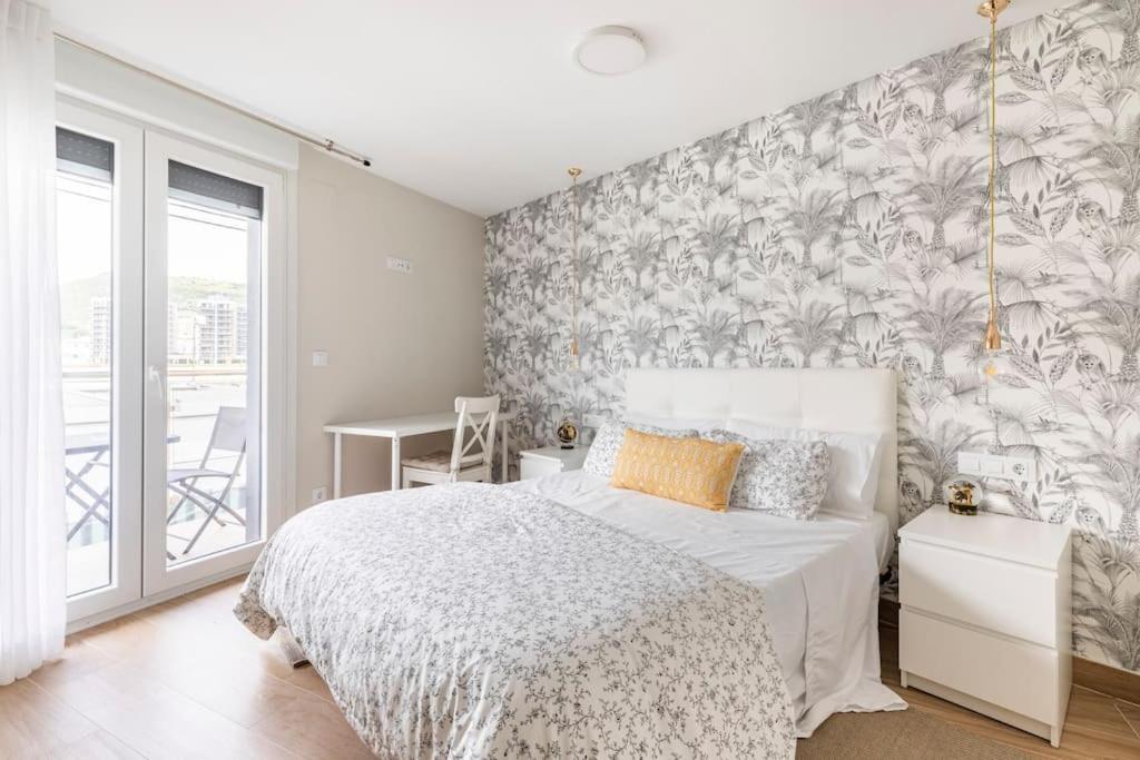 Apartamento El Toison 21 Parking Gratis-6 Pax Centro-Historico Bilbao Exterior foto